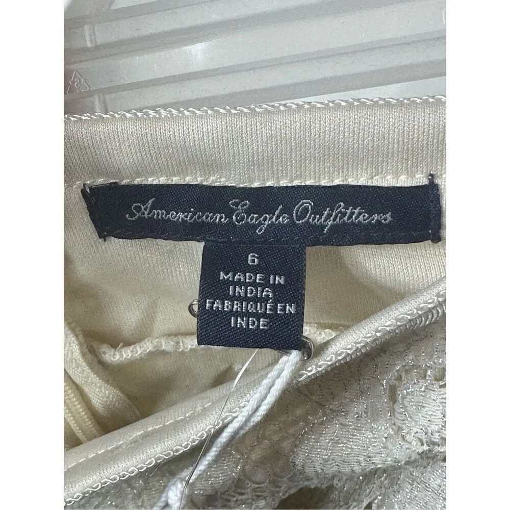 American Eagle NWT cream lace mini skirt size 6